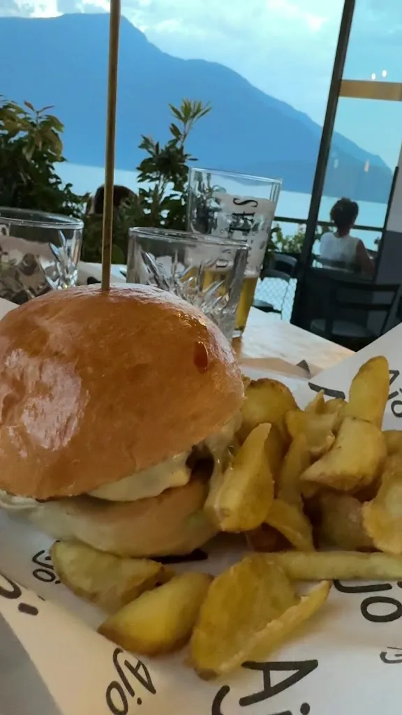 Ajò Griglieria con cucina_Aurogna_slider_image_2