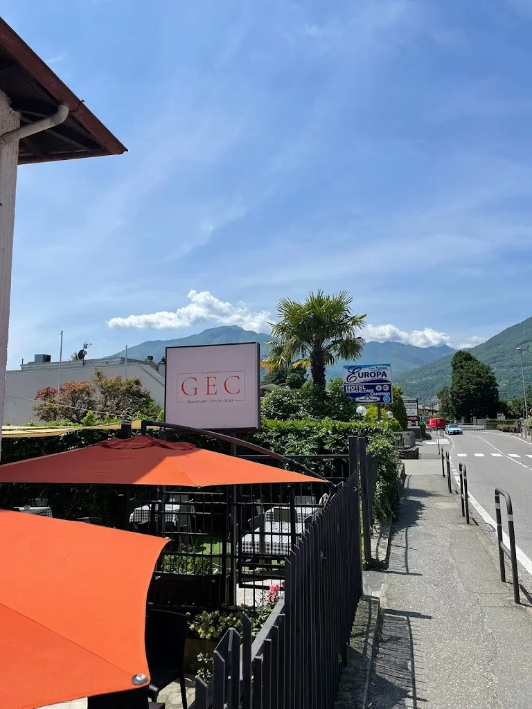 GEC Bistrot restaurant in Aurogna