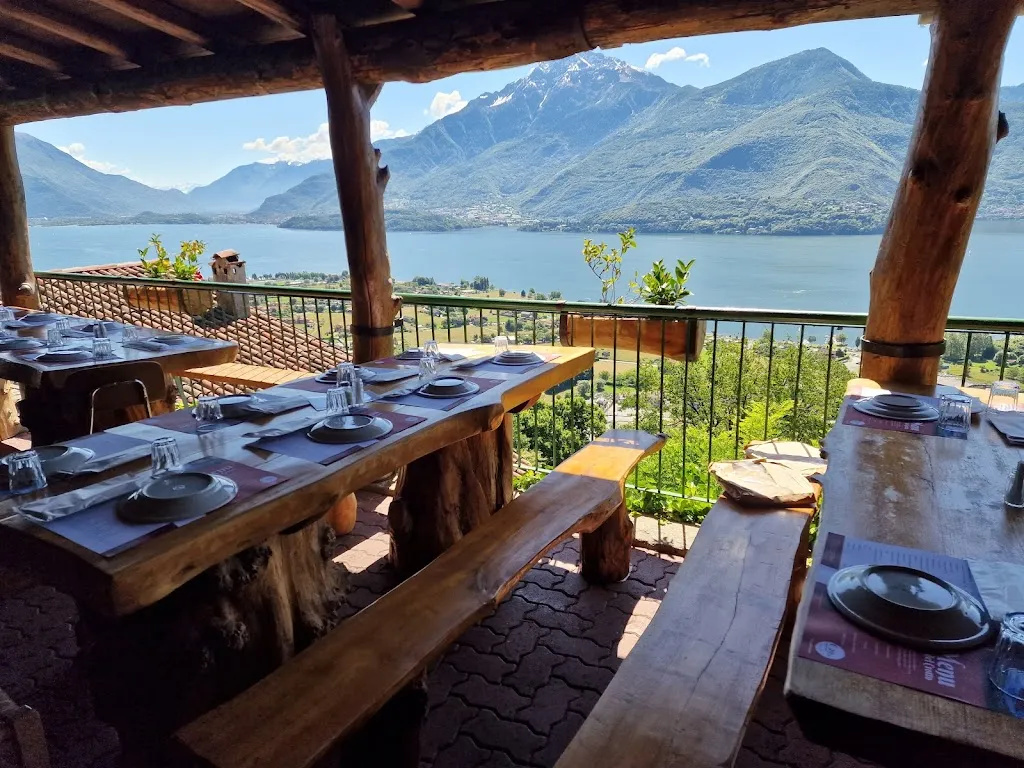 Crotto Isidoro restaurant in Aurogna