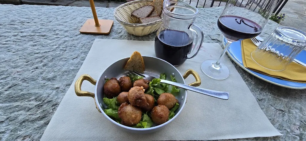 Restaurant @ Agriturismo Giacomino_Aurogna_slider_image_2