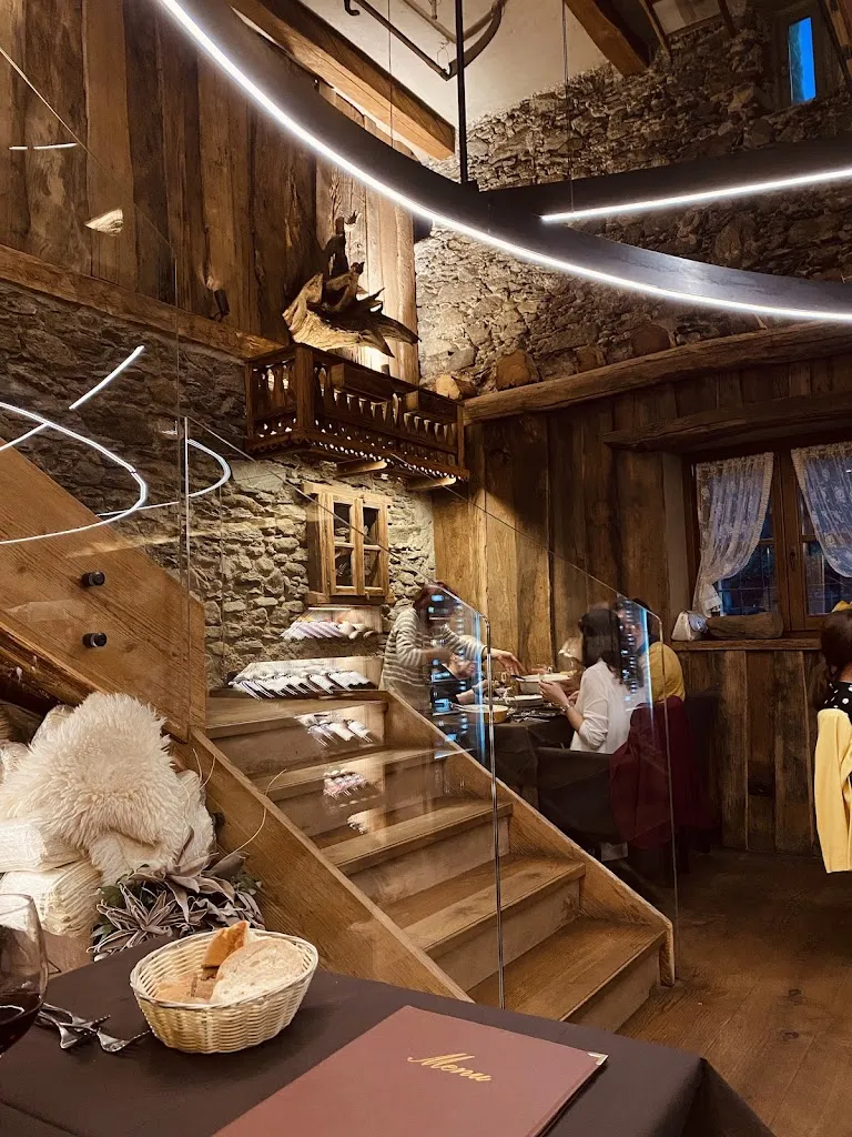 Il mercante bistró restaurant in Aurogna