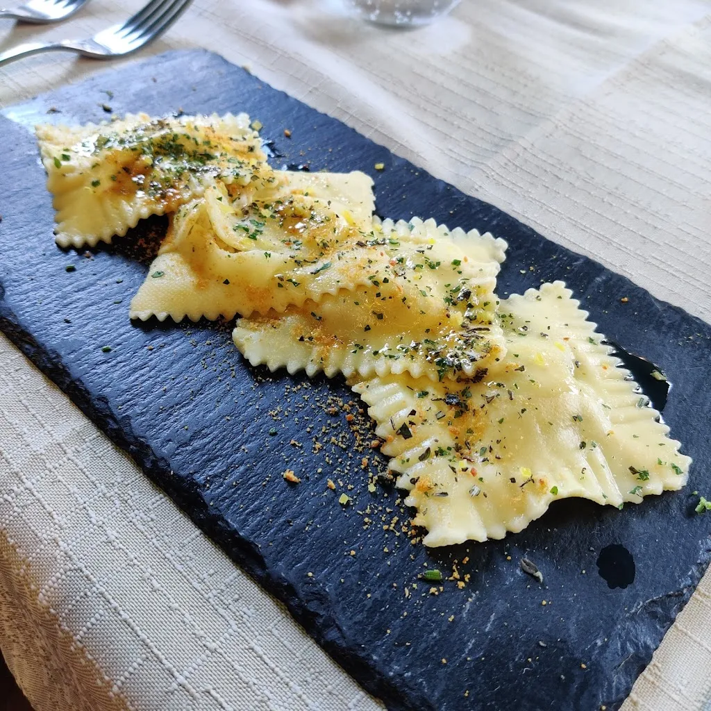 Itziar serna martin_Ristorante San Silvestro_Aurogna_review