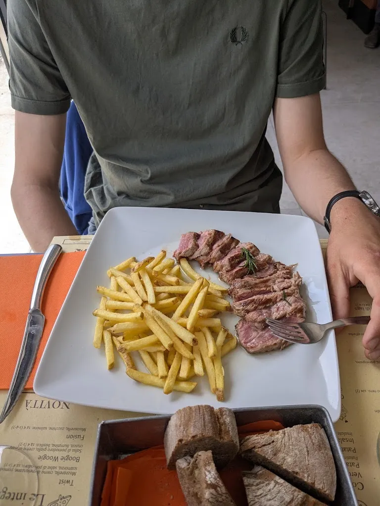 ouwe en kids_GAIO Bar & Restaurant_Aurogna_review