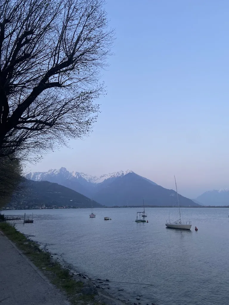 Shelsey Cludts_La Canottieri_Aurogna_review