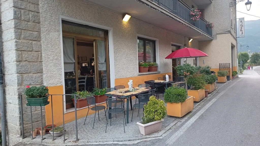 Pizzeria Nuovo Fiore_Bagolino_slider_image_2