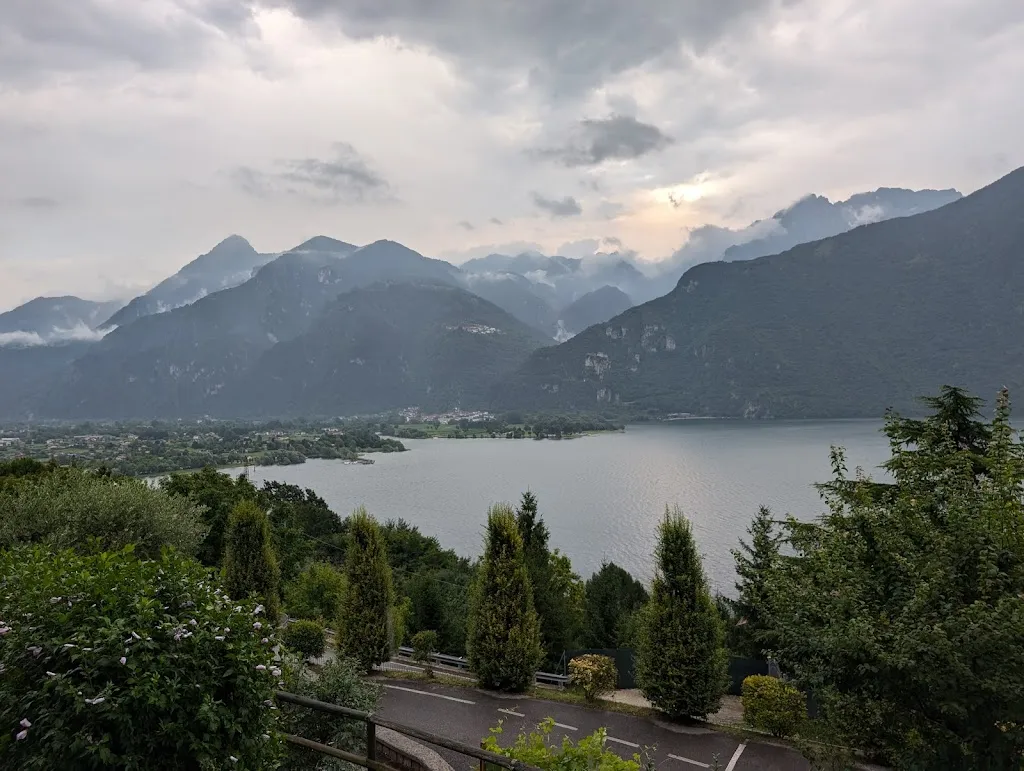 Sebastián Leguizamón_Ristorante Pizzeria Villa la pausa_Bagolino_Bewertung