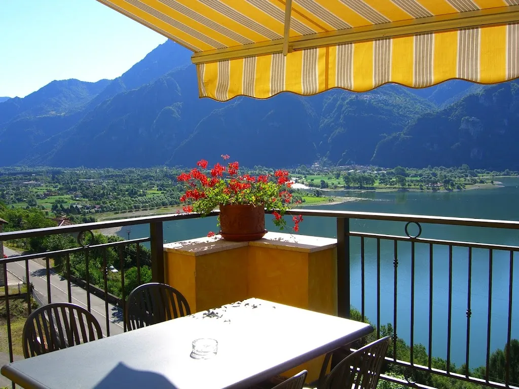 Ristorante Pizzeria Villa la pausa restaurant in Bagolino