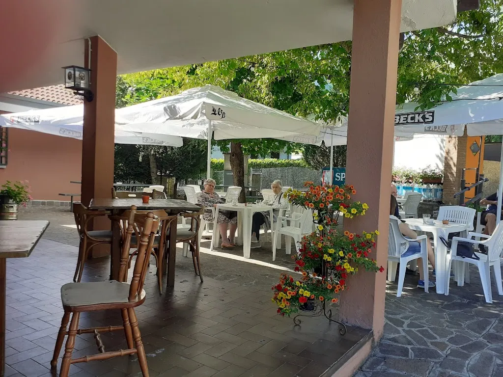 La Clavicola Gastro Pub restaurant in Ballabio