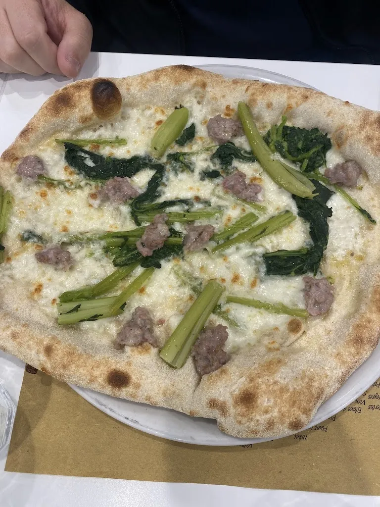 Shara Levrini_Panepiero_Bagnolo San Vito_recensione