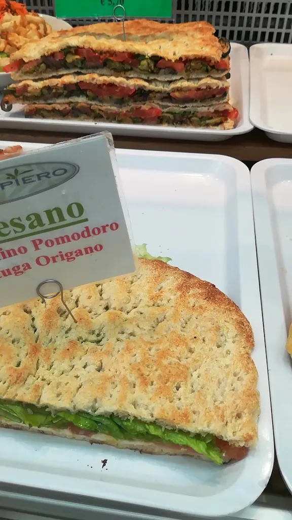 Panepiero_Bagnolo San Vito_slider_image_2