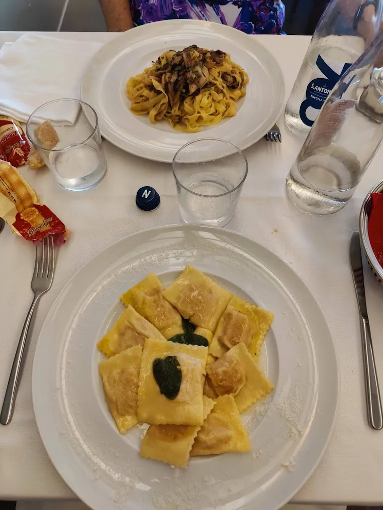 Roberto Sciascia_Pizzeria Ristorante Bar da Loris e Chiara_Bagnolo San Vito_review