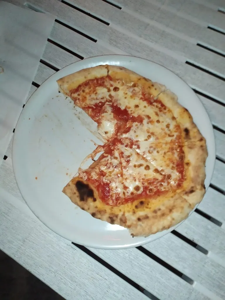 Indian Kebab e pizza_Bagnolo San Vito_slider_image_2