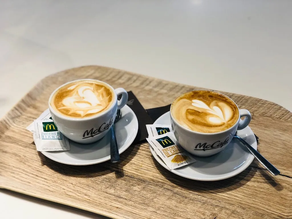 McDonald's Bagnolo San Vito_Bagnolo San Vito_slider_image_2