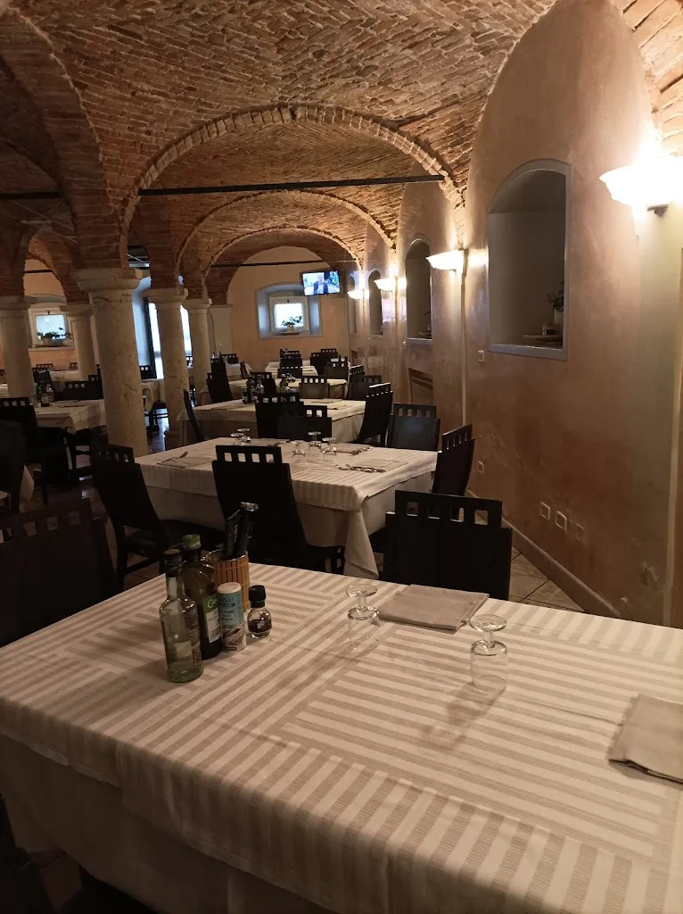 Alessio Ottelli_Ristorante Antica Corte di Feroldi . Snc_Bagnolo Mella_review