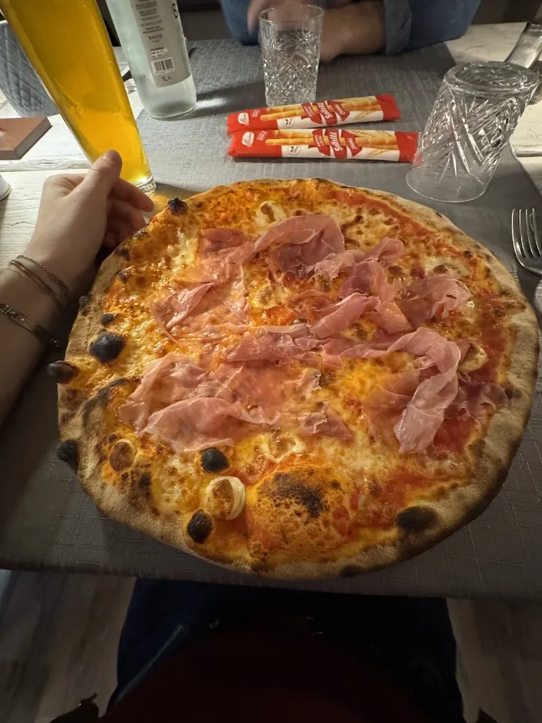 Luca Tosoni_Ristorante Pizzeria Barracuda_Bagnolo Mella_review