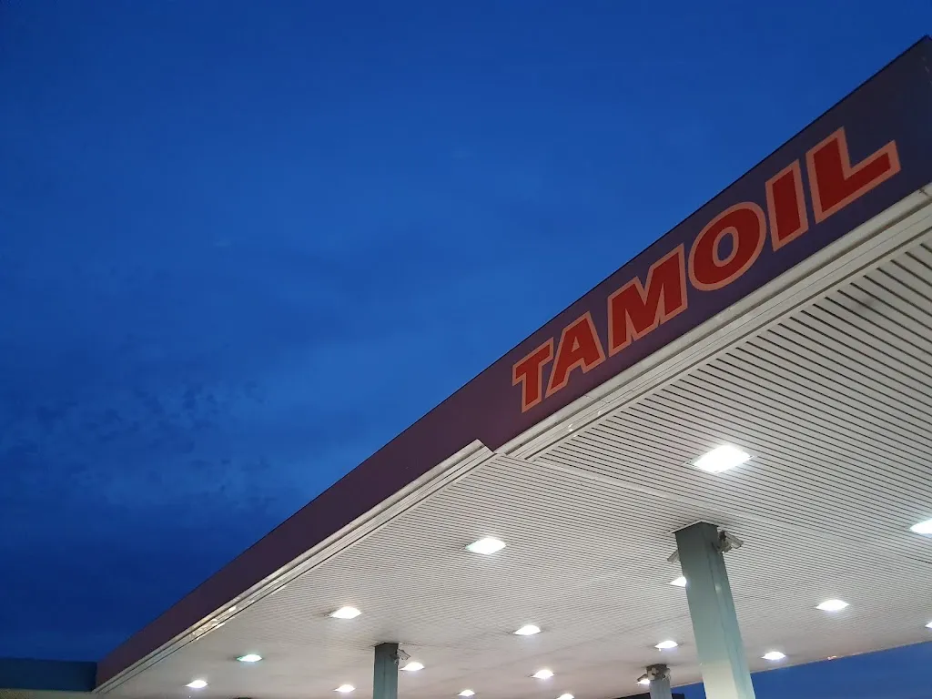 Péter Szmirnov_Autogrill Ghedi Ovest_Bagnolo Mella_review