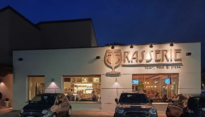 B-Brasserie restaurant in Bariano