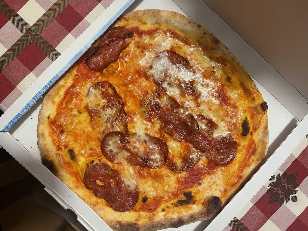 Francesca_Pizzeria Leonardo_Barzago_review