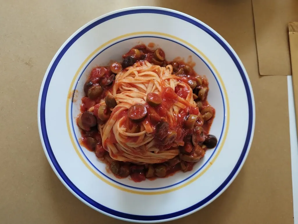 Giuliana Repetto_Taverne du Caférin_Verres_review