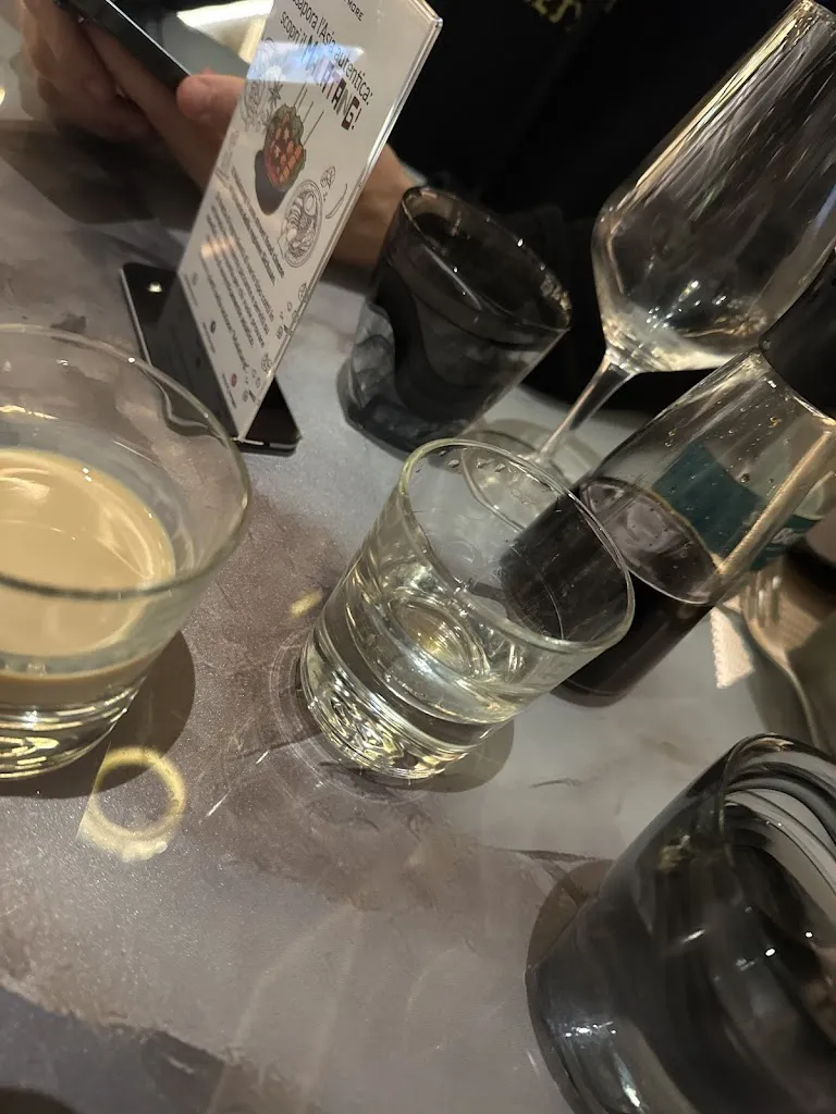 Ienciu Florina_MOOD Bareggio - Sushi, Asian Food & More_Bareggio_review