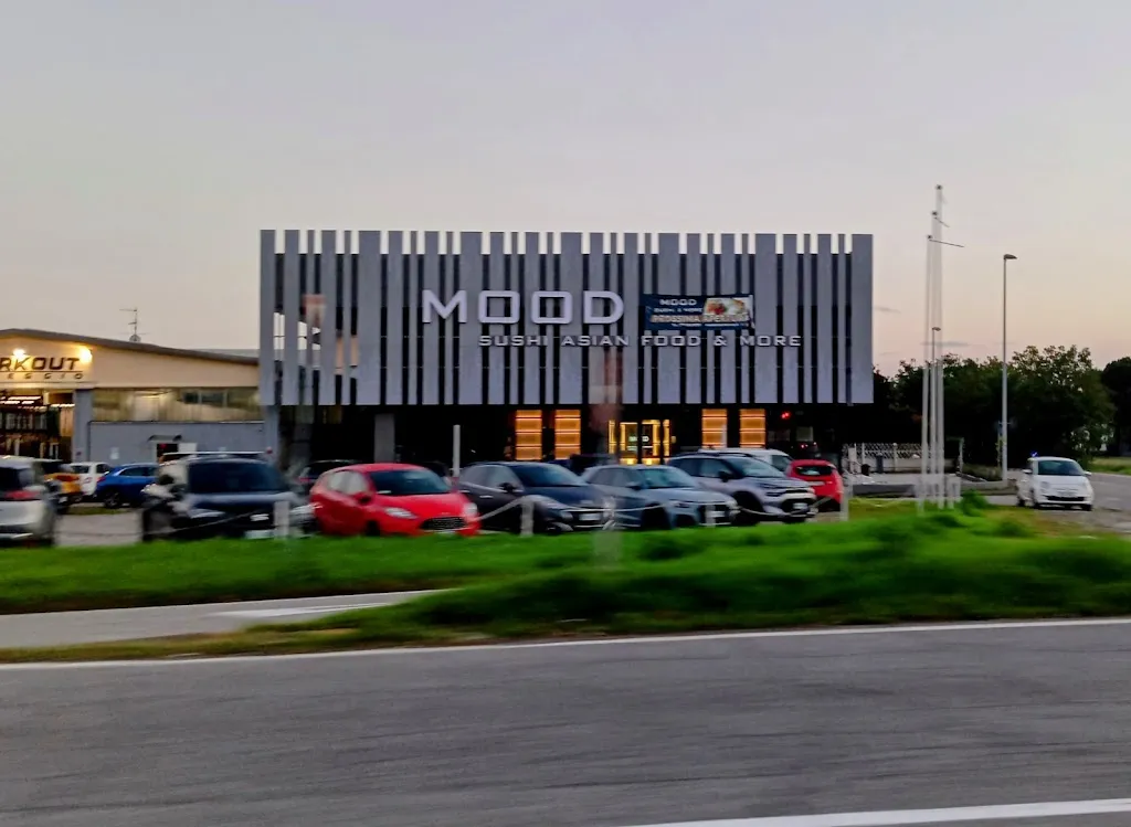 MOOD Bareggio - Sushi, Asian Food & More restaurant in Bareggio