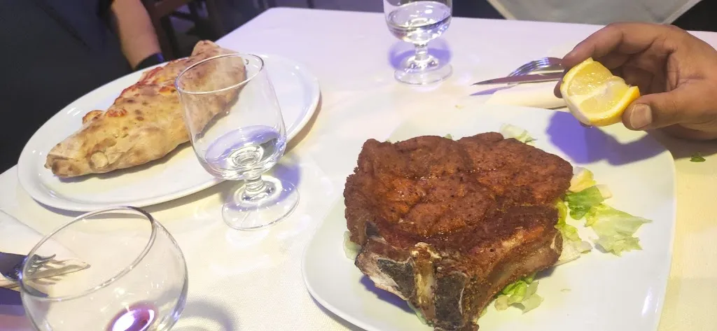 Ristorante Pizzeria restaurant in Bareggio