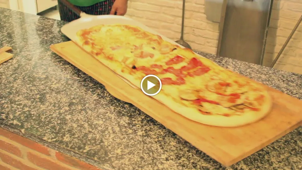 Pizza al Metro_Bareggio_slider_image_2