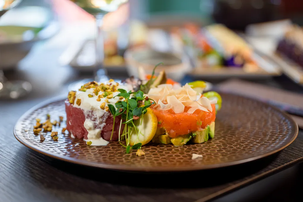 Shabu Barzio_Barzio_slider_image_2