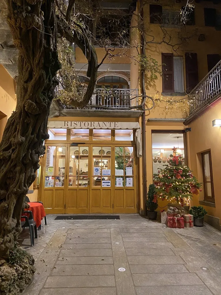 Mariana Humeniuk_Albergo Ristorante Esposito_Barzio_review