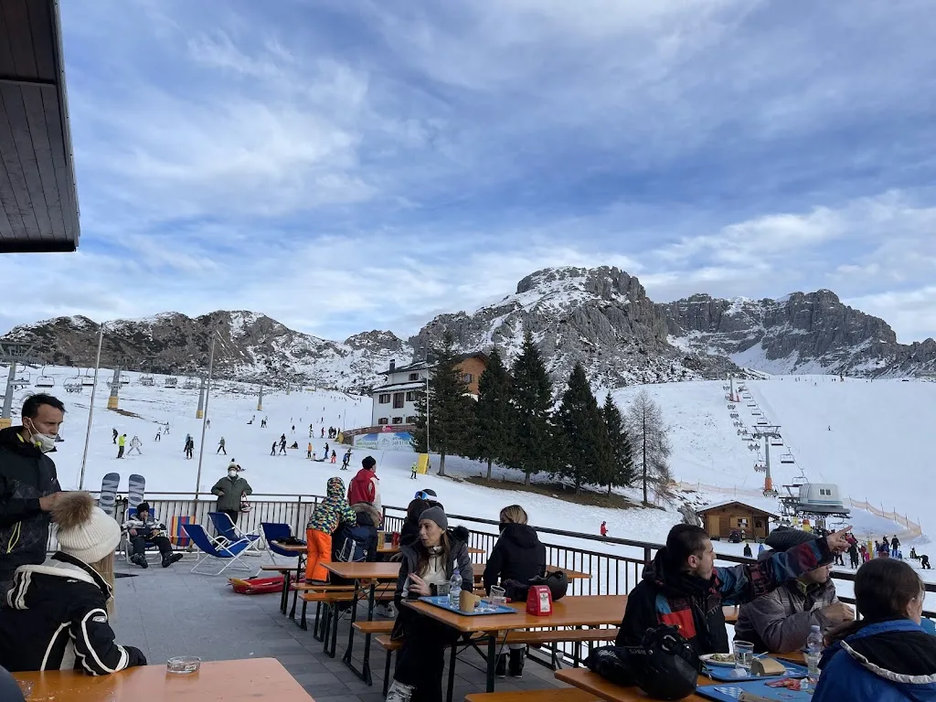 Risto-Self Bar il Cacciatore_Barzio_slider_image_3