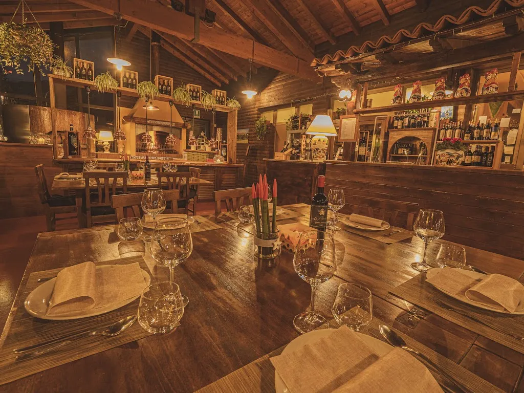 La Puppola Ristorante Toscano restaurant in Barzio