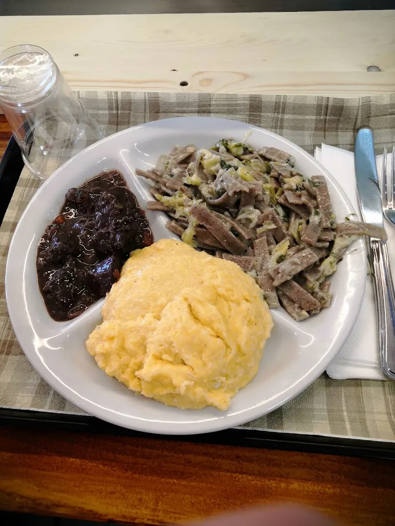 Claudio Vimercati_La Stube Del Fondista_Barzio_review