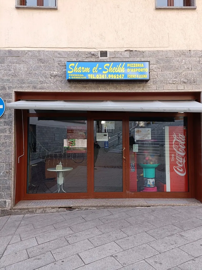 Pizzeria Sharm El Sheikh restaurant in Barzio