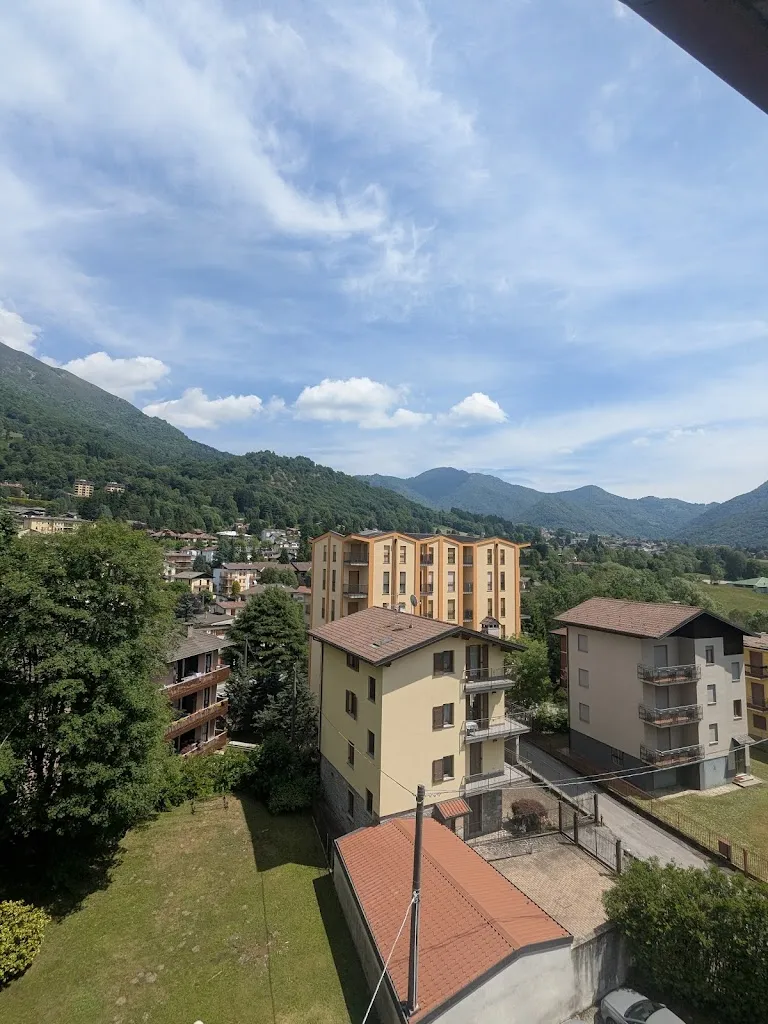 Dilruk Hiran_Hotel Ballestrin_Barzio_review