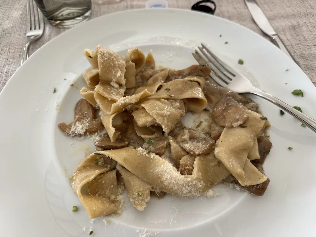 G.M. Plasmati_IL CAMINETTO BAR TABACCHI SCOMMESSE GIOCHI Stazione di servizio SANTILLI FUEL_Campo di Giove_review