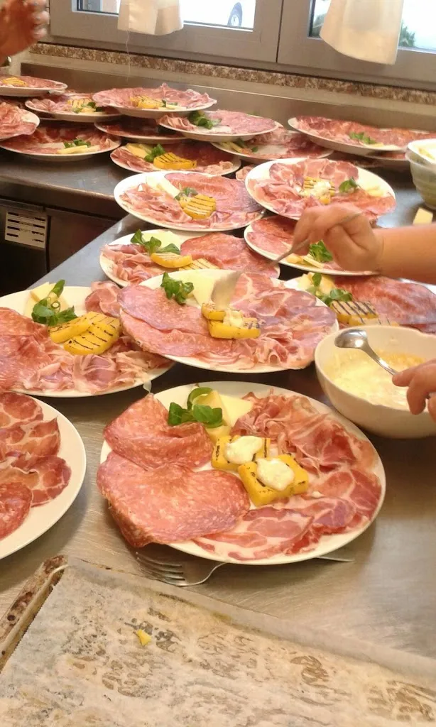 Bar Trattoria La Sosta_Bassano Bresciano_slider_image_2