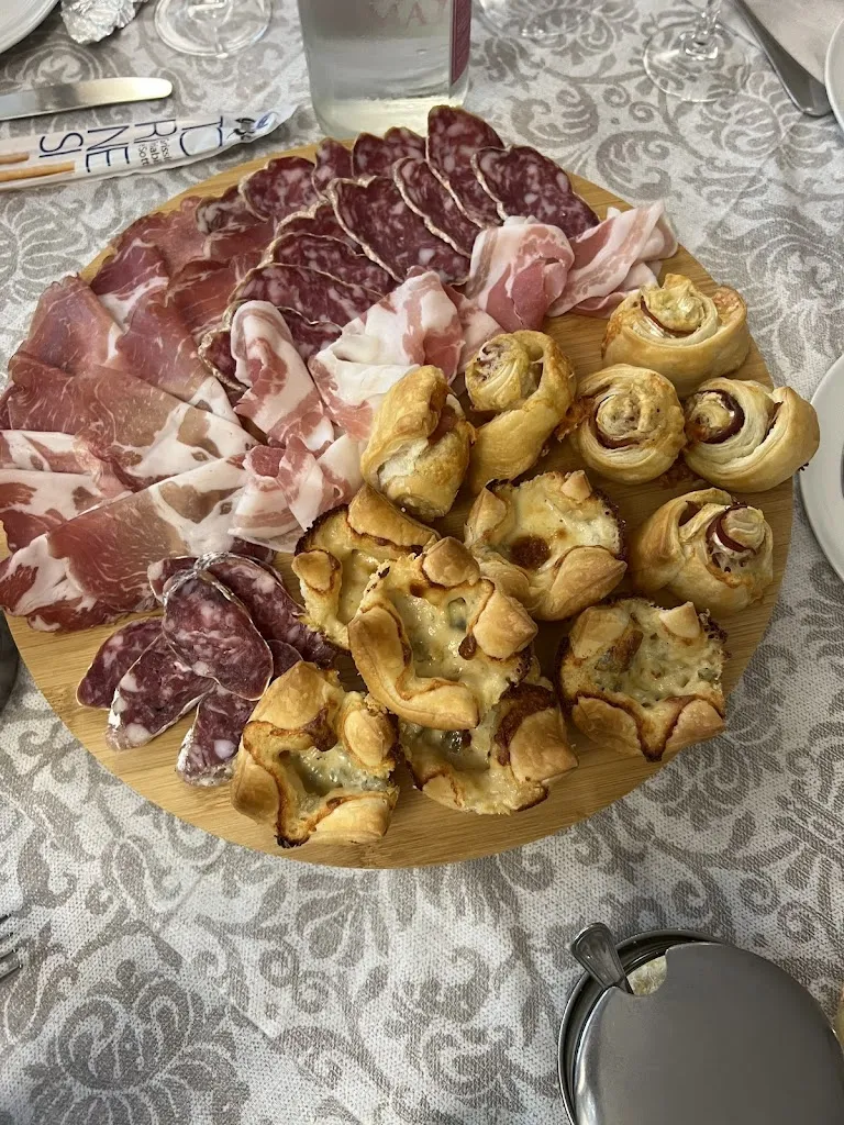 Bar Trattoria Claudia_Bastida Pancarana_slider_image_3