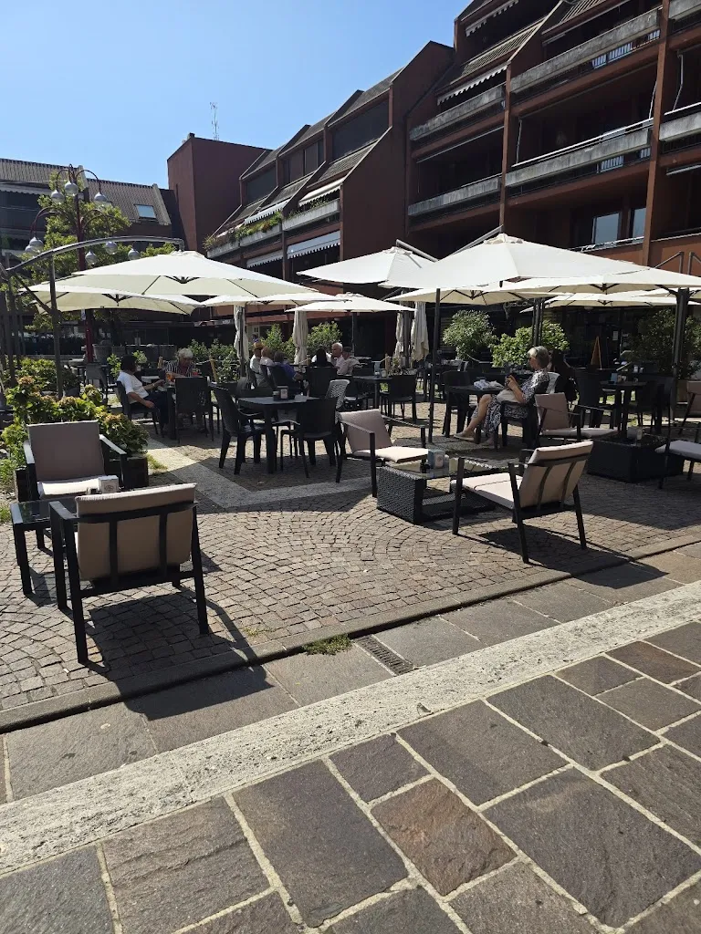 Ristorante Acquaseltz_Basiglio_slider_image_3