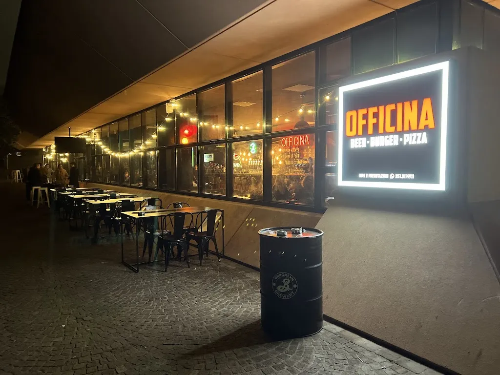 OFFICINA pub pizzeria restaurant in Basiglio