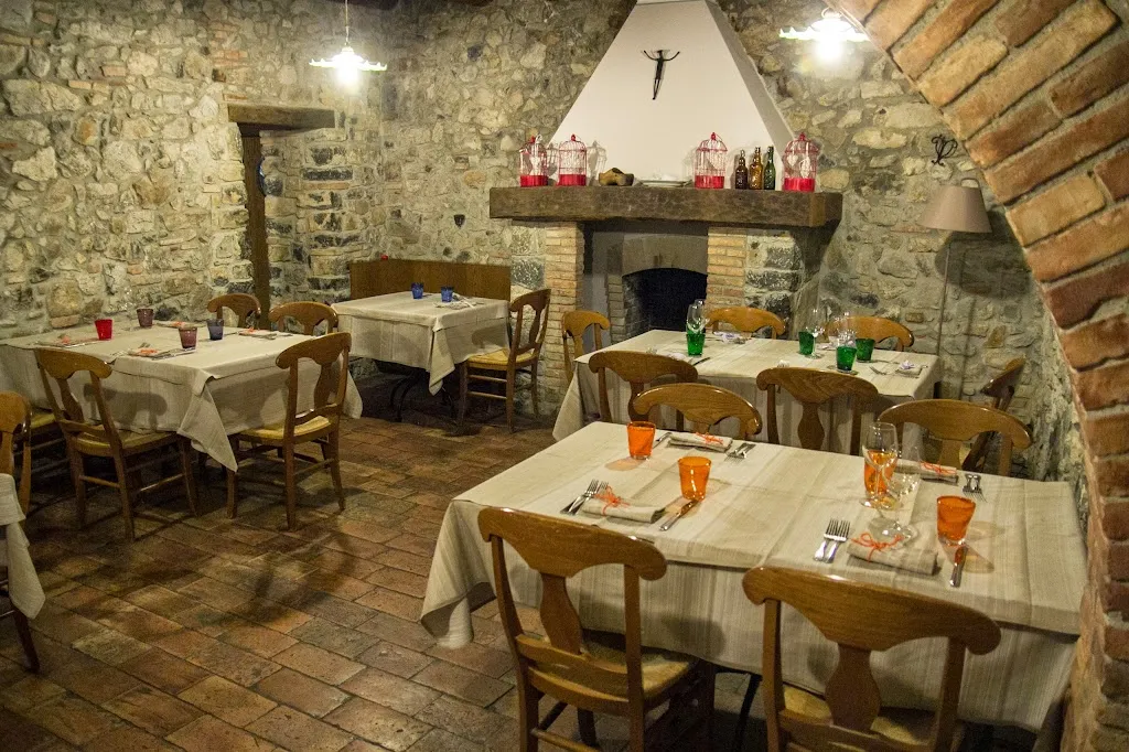 Cascina Belvedì Ristorante Albergo_Bedulita_slider_image_1