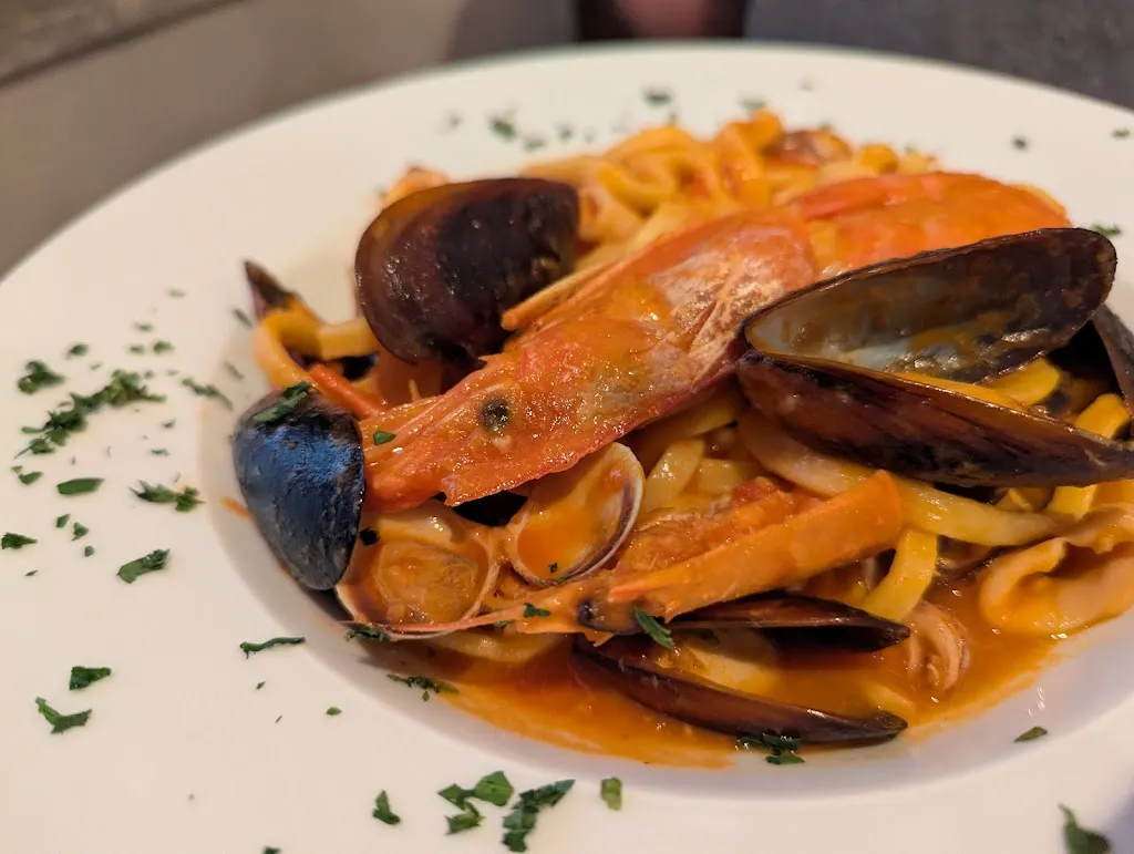 Alvaro Hoyos_B-Lake Restaurant Bellagio_Bellagio_review