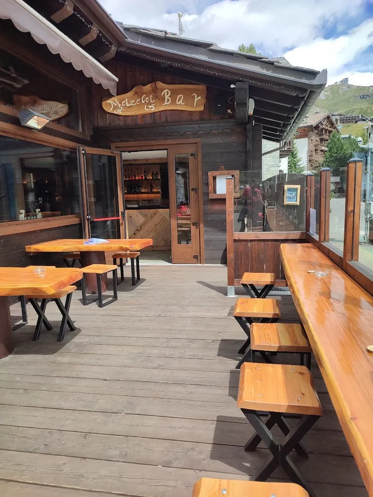 Metzelet Alpine Dining_Valtournenche_slider_image_3
