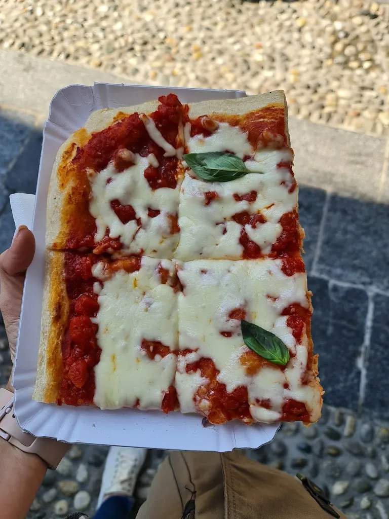 Menu_Bellavita - Italian Style Street Food_Bellagio_image_7