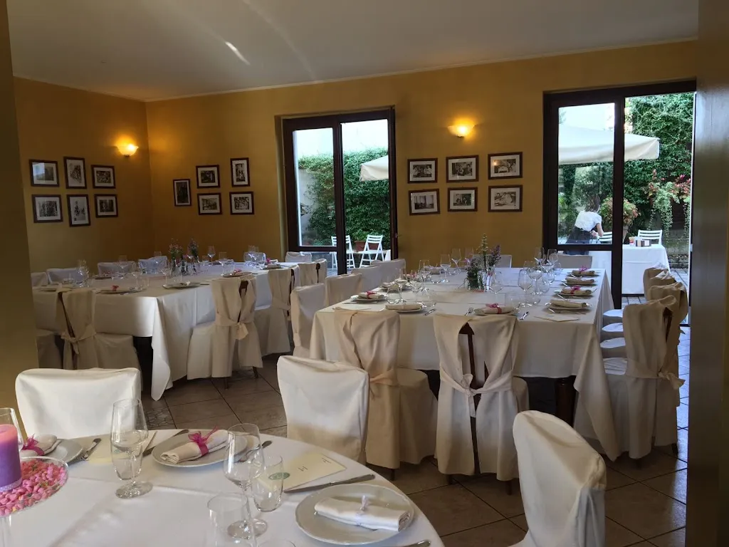 Valentino Ristorante Pizzeria restaurant in Bellusco