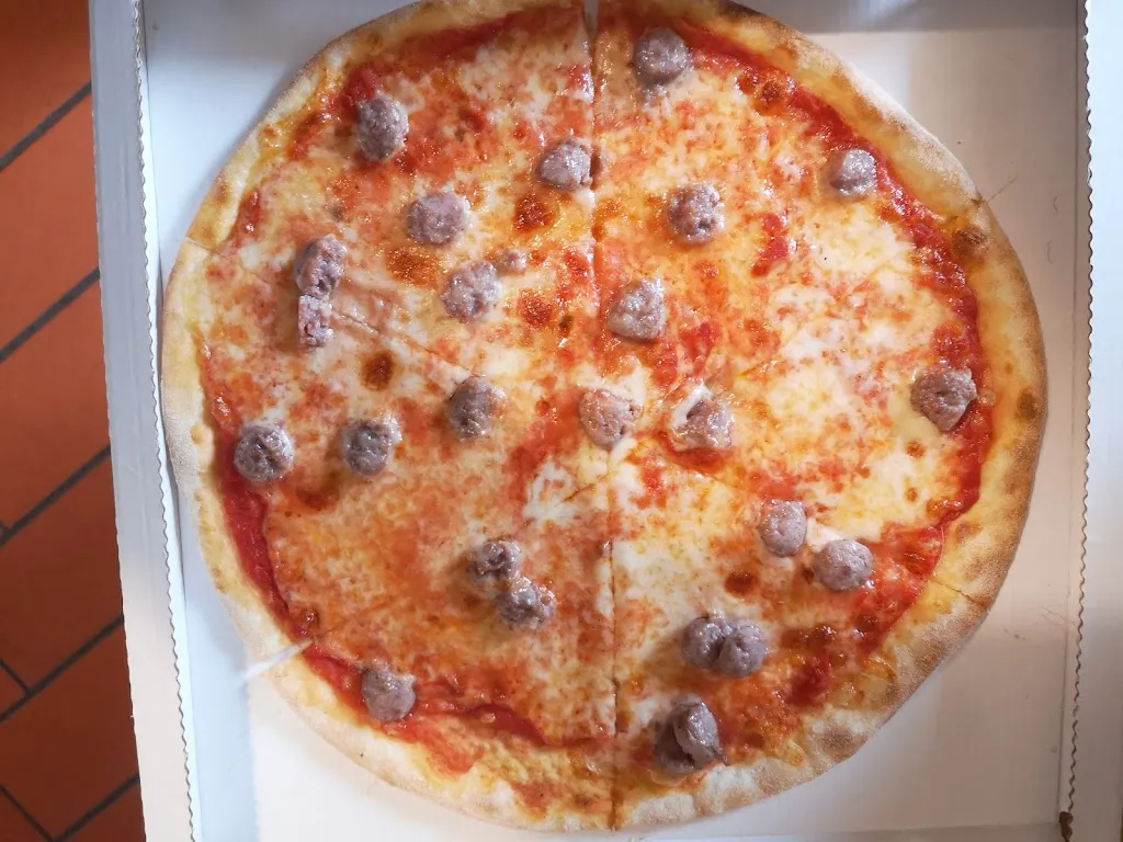 Stefano Radaelli_Pizzeria La Fontana_Bellusco_review