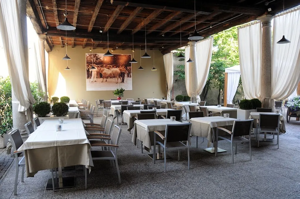 Ristorante Macelleria Motta restaurant in Bellinzago Lombardo
