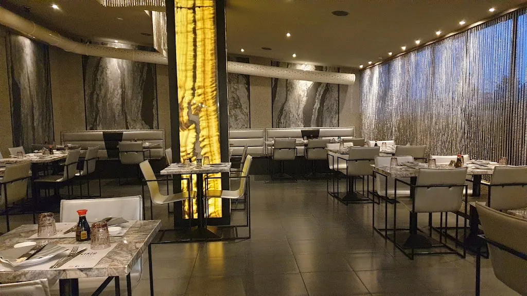 Ginza Garden sushi & food restaurant restaurant in Bellinzago Lombardo