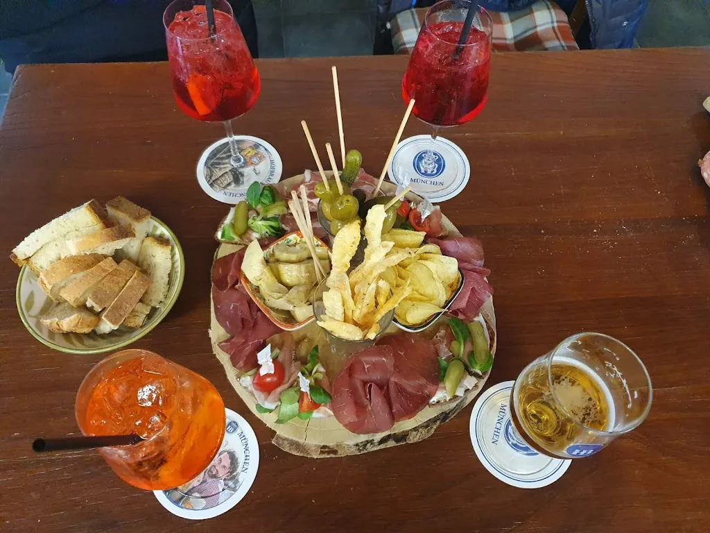 Andrea Piumetti_Cafe Dakota_Berbenno di Valtellina_review