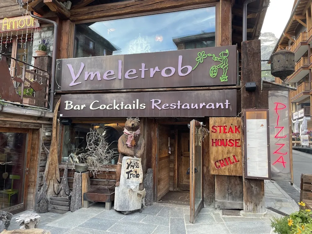 Ymeletrob restaurant in Valtournenche