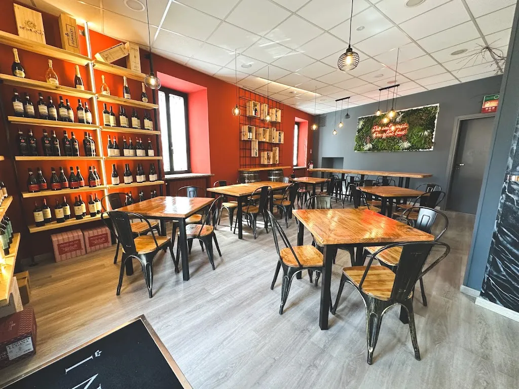 In&Out - Cafè & Bistrot - Beregazzo restaurant in Beregazzo con Figliaro